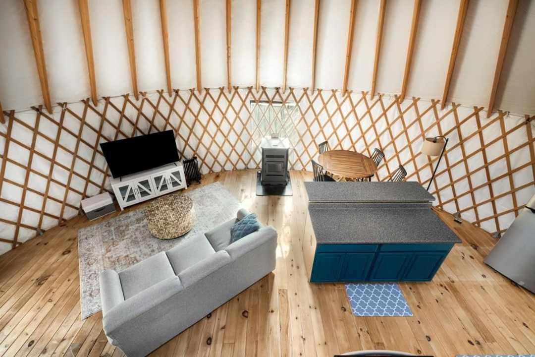 Modern Yurt W River Access, Hot Tub, Wifi & Grill Wardensville Dış mekan fotoğraf
