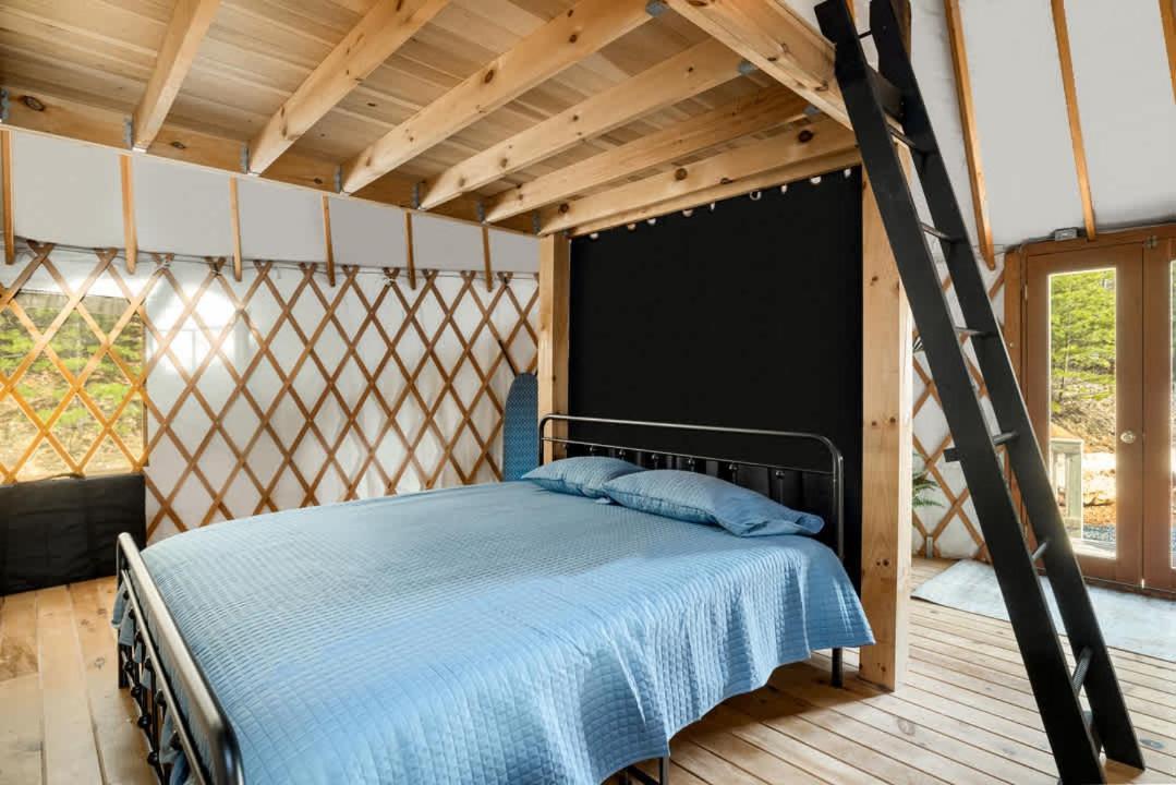 Modern Yurt W River Access, Hot Tub, Wifi & Grill Wardensville Dış mekan fotoğraf